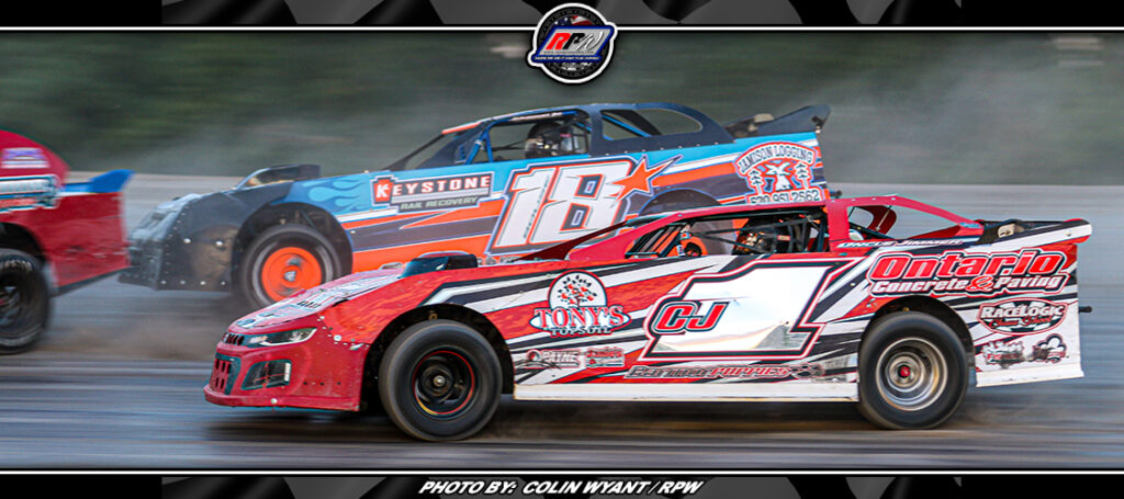 WYANT_OUTLAW_329_01