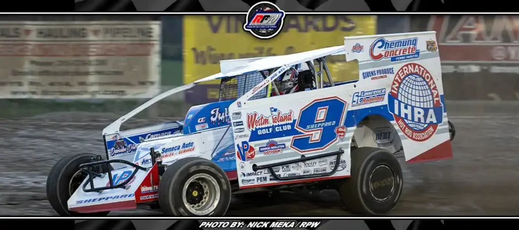 OUTLAW_519_WELCH_01